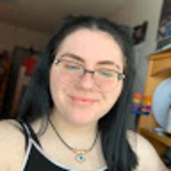 Meet your Posher, Chris - Picture 1 of 1